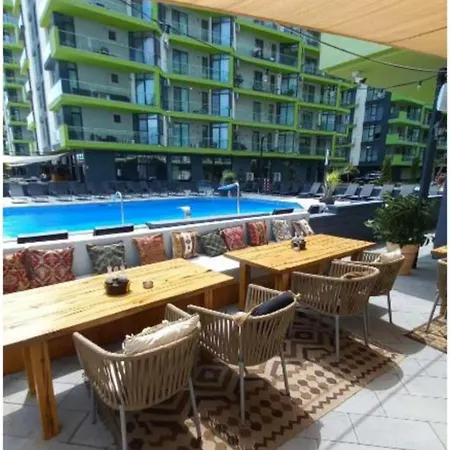 شقة Summer Beach & Pool Family Deluxe Studio Prima Linie La Mare-parcare *